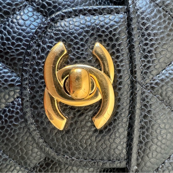 SELLING CC CLASSIC M FLAP BAG - Picture 12 of 15